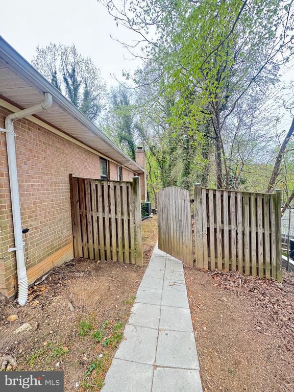 511 Holly Rd in Fort Washington, MD - Building Photo - Building Photo