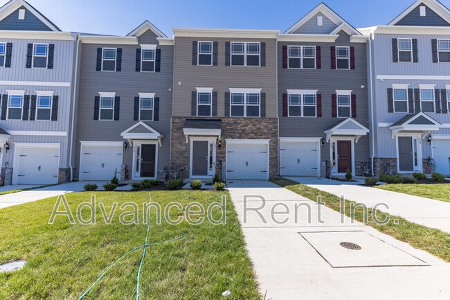 property at 821 Magnolia Ridge Ct