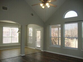 914 Mesquite Hollow Pl in Round Rock, TX - Building Photo - Building Photo