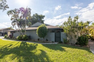 13391 Broadhurst Loop in Ft. Myers, FL - Building Photo - Building Photo