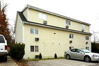 Brownsboro Terrace Condominiums in Louisville, KY - Building Photo - Building Photo