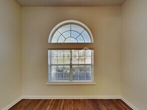 5682 Shady Pine St S in Jacksonville, FL - Building Photo - Building Photo