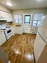 Hidden Valley Apartments in Davisburg, MI - Building Photo - Building Photo