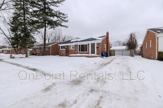 12217 Columbia St in Redford Township, MI - Building Photo - Building Photo