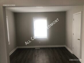 1028 Rodey Ave in Charlotte, NC - Building Photo - Building Photo