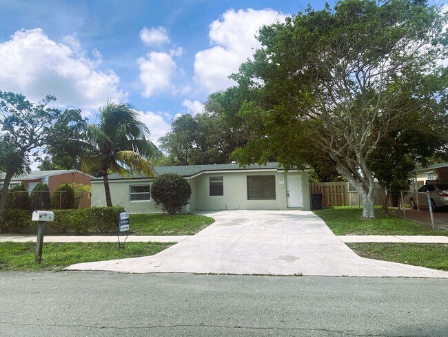 property at 426 SW 14th Ave