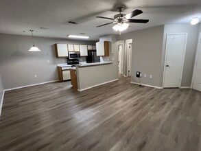 629 Dory Ln, Unit 304 in Altamonte Springs, FL - Building Photo - Building Photo