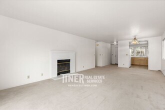 5234 Janell Way in Carmichael, CA - Building Photo - Building Photo