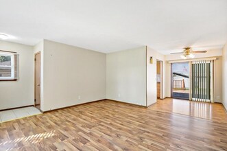 7534 4th St NE in Fridley, MN - Building Photo - Building Photo