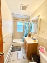 80 Allston St, Unit 1 in Boston, MA - Foto de edificio - Building Photo