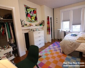 56 Egmont St in Brookline, MA - Building Photo - Building Photo