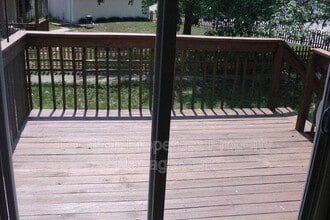 3209 W 24th Terrace in Lawrence, KS - Building Photo - Building Photo