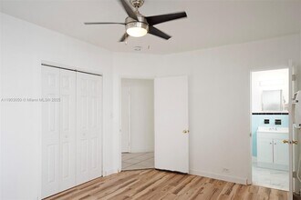 2383 Flamingo Dr in Miami Beach, FL - Building Photo - Building Photo