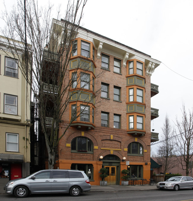 Margaret Apartments in Portland, OR - Building Photo - Building Photo