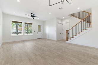 3515 Country Club Blvd in Montgomery, TX - Building Photo - Building Photo