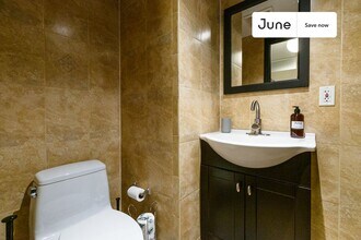 7 Eldridge St in New York, NY - Building Photo - Building Photo