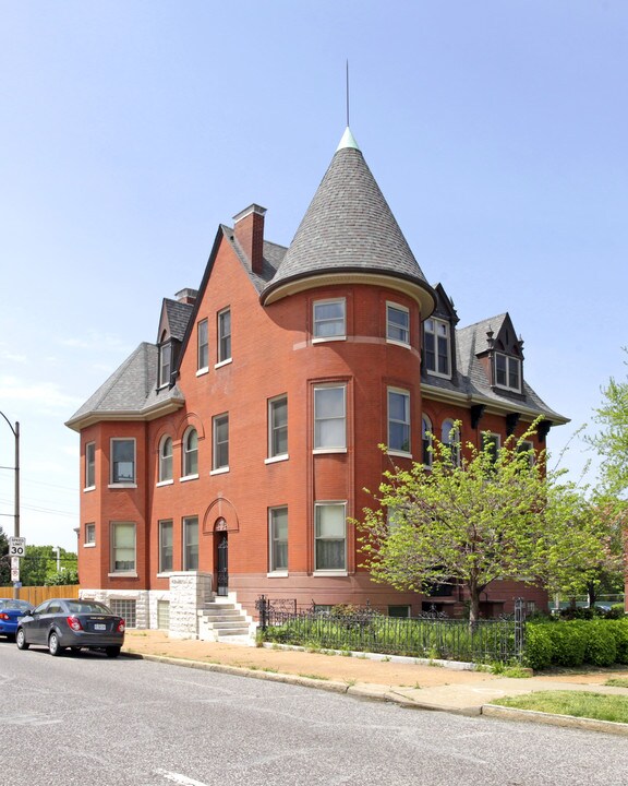 3900 Westminster Pl in St. Louis, MO - Foto de edificio