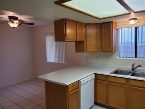 2635 Cll De Mercado in Bullhead City, AZ - Building Photo - Building Photo