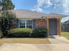 3426 Parish Cir in Texarkana, AR - Building Photo