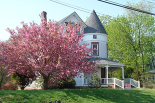 174 Franklin Ave Apartments