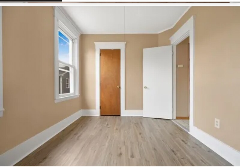 39 Smith St in New Bedford, MA - Building Photo