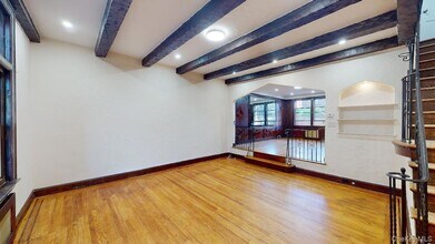 90-09 68th Ave in Queens, NY - Building Photo - Building Photo