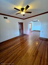 2246 N Springfield Ave in Chicago, IL - Building Photo - Building Photo