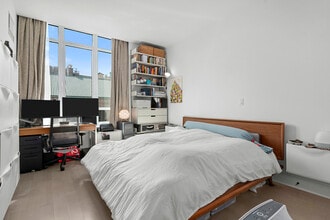 265 State St, Unit 1504 in Brooklyn, NY - Foto de edificio - Building Photo