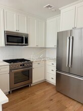 106 Forest Hills St in Boston, MA - Building Photo - Building Photo