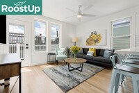 349 W Fourth St photo'