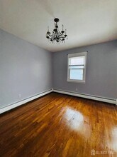 32 Union Pl in Irvington, NJ - Building Photo - Building Photo