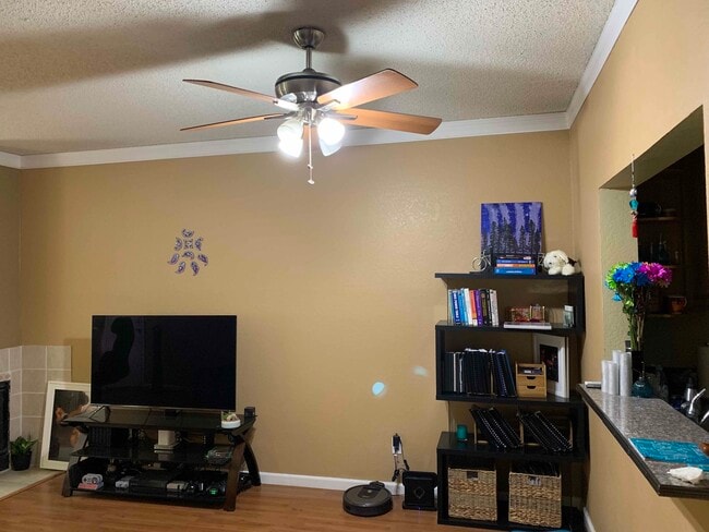 4671 Albany Cir, Unit 106 in San Jose, CA - Building Photo - Building Photo
