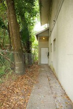 419 N Fern Creek Ave in Orlando, FL - Building Photo - Building Photo