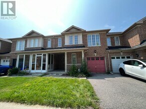 10 Ferris St in Richmond Hill, ON - Building Photo - Building Photo