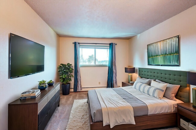 property at 5034 El Camino Dr
