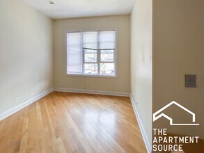 3249 N Seminary Ave, Unit 1 in Chicago, IL - Building Photo - Building Photo