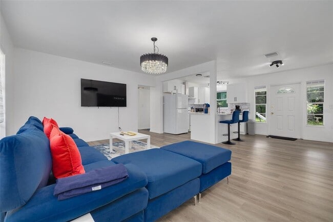 1477 Pine Brook Dr in Clearwater, FL - Building Photo - Building Photo