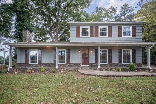 132 Oak Trail in Belmont, NC - Building Photo - Building Photo