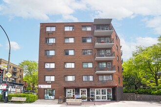 5450 Chem. Queen Mary, Unit 510 in Montréal, QC - Building Photo - Building Photo