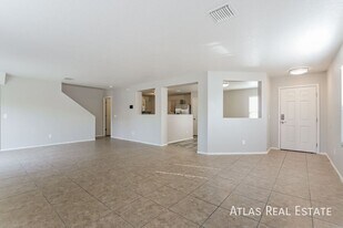5746 S King Salmon Ct in Tucson, AZ - Building Photo