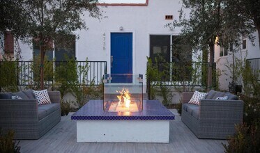 Armadale in Los Angeles, CA - Building Photo - Building Photo