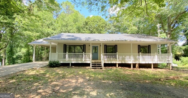 property at 135 Muse Bridge Rd
