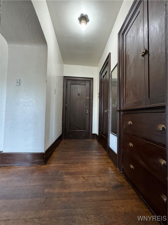 property at 6801 Buffalo Ave