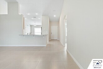 18 Bressler Ln in Palm Coast, FL - Building Photo - Building Photo