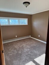 2928 S Mackinaw Trl, Unit Main in Cadillac, MI - Foto de edificio - Building Photo