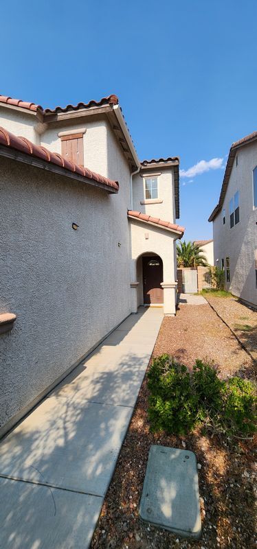 11648 Vacanze Ct in Las Vegas, NV - Building Photo - Building Photo