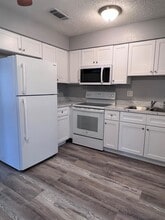 2467 Mercury Dr in Cocoa, FL - Building Photo - Building Photo