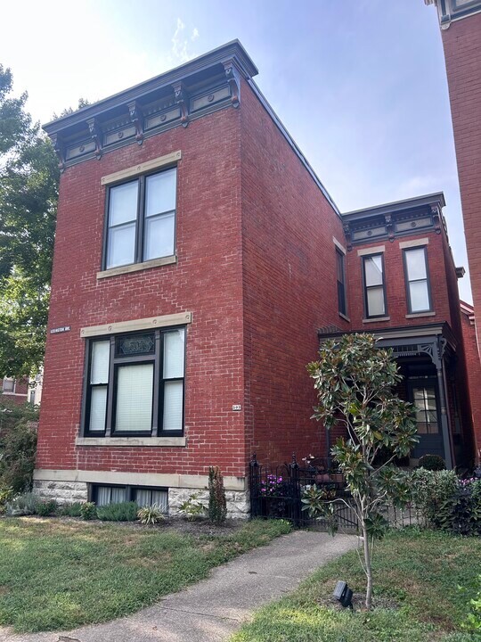 503 Lexington Ave in Newport, KY - Building Photo