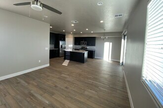 463 N 480 W in Hurricane, UT - Building Photo - Building Photo