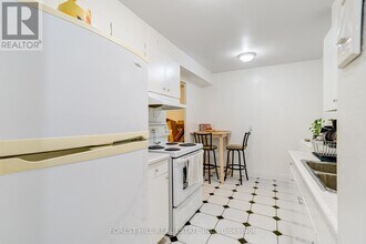 2835-2835 Islington Ave in Toronto, ON - Building Photo - Building Photo